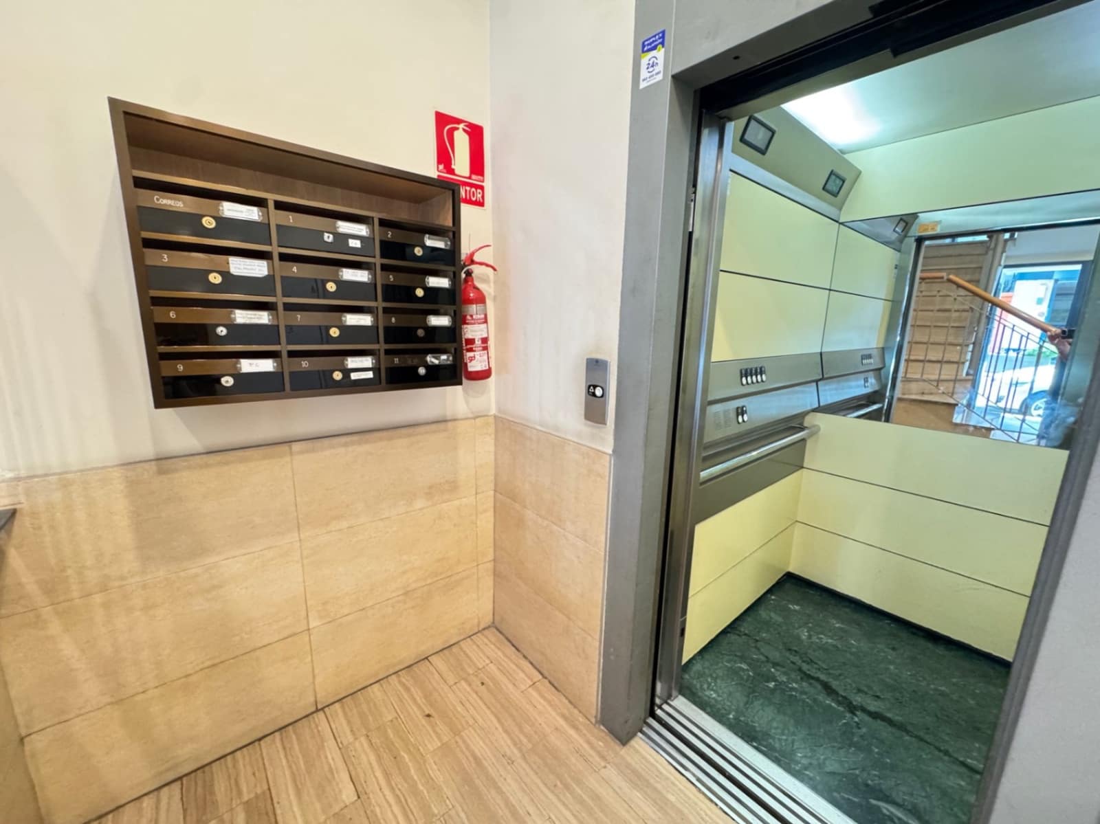 2 makuuhuone Asunto myytävänä paikassa Denia - 235 000 € (Ref: 9925048)