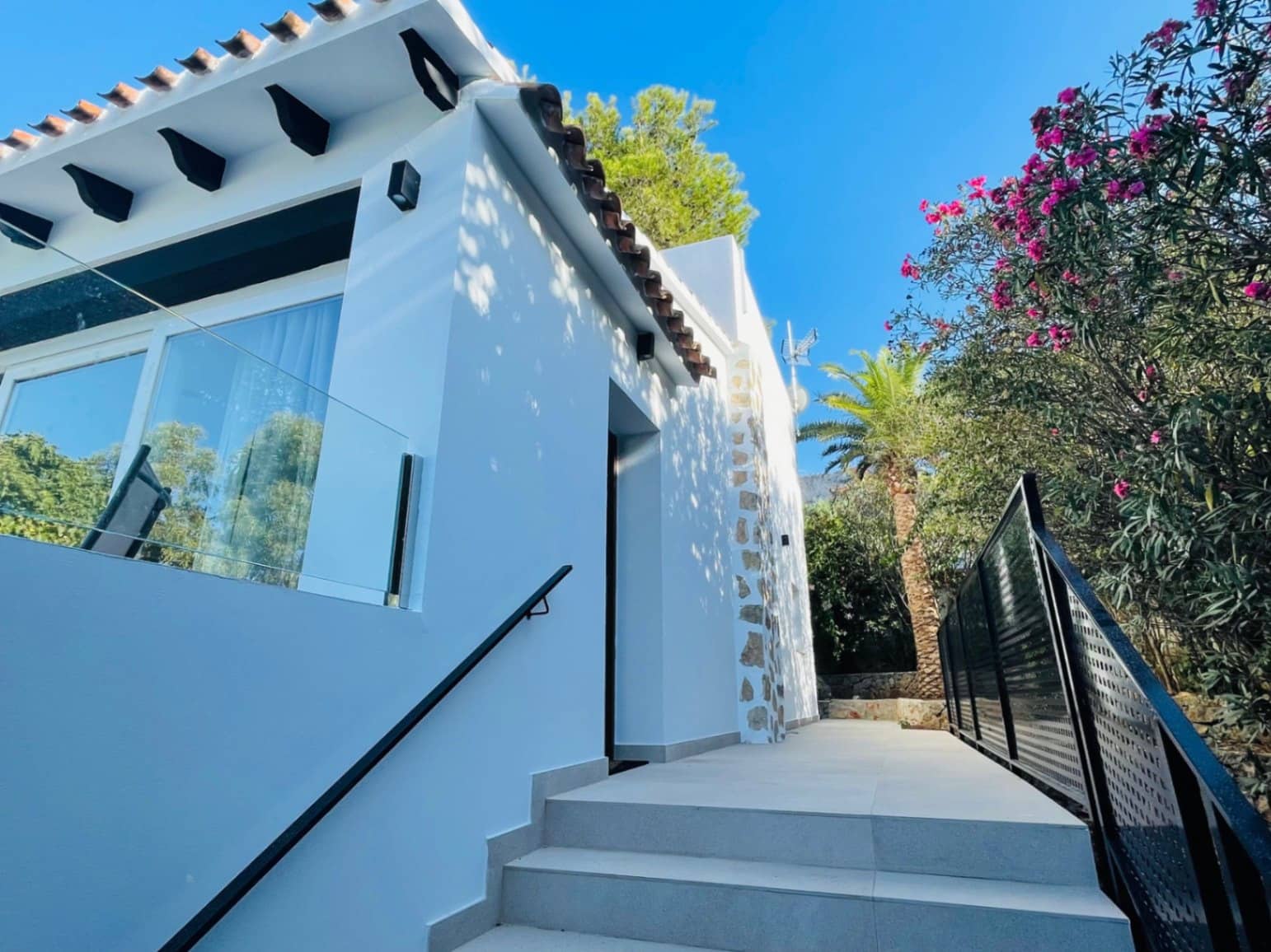 3 soverom Villa til salgs i Denia med svømmebasseng garasje - € 785 000 (Ref: 9925050)