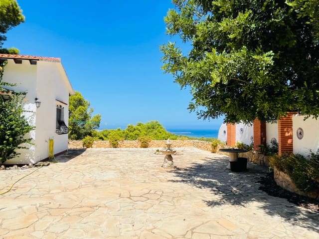 3 soverom Villa til salgs i Dénia med svømmebasseng garasje - € 890 000 (Ref: 9925051)