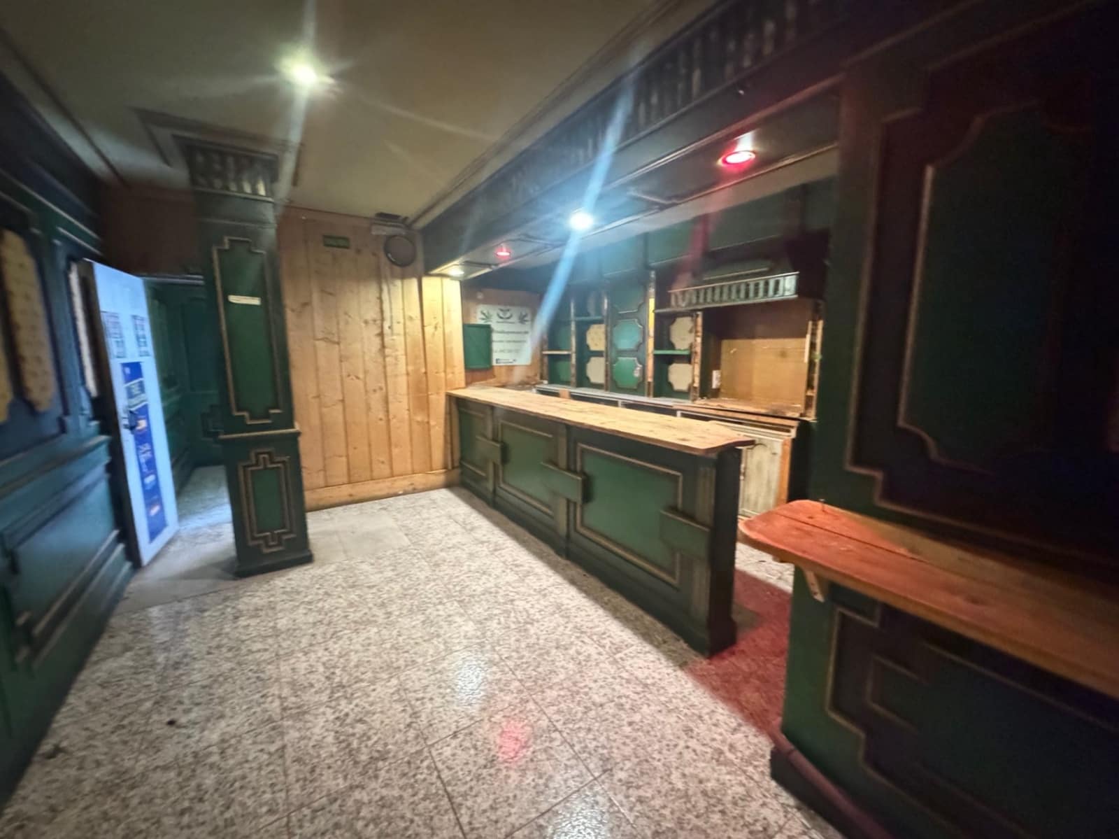 Företag till salu i Denia - 175 000 € (Ref: 9925053)