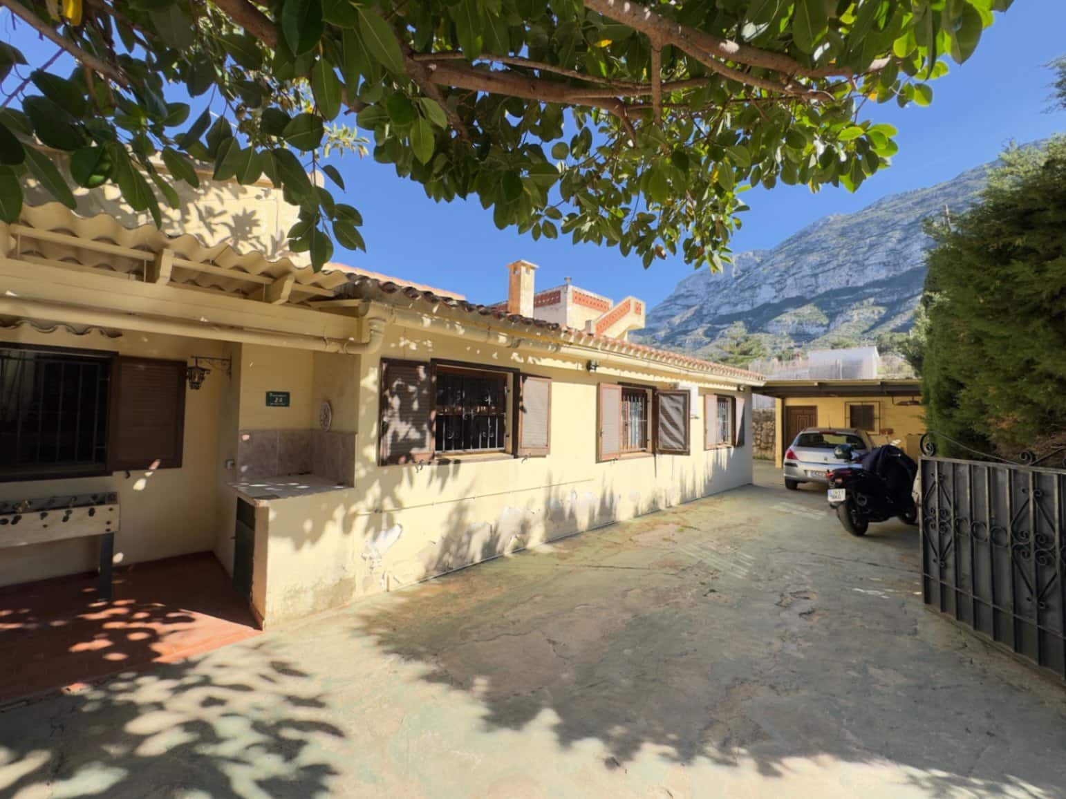 4 makuuhuone Huvila myytävänä paikassa Denia mukana uima-altaan - 550 000 € (Ref: 9925056)