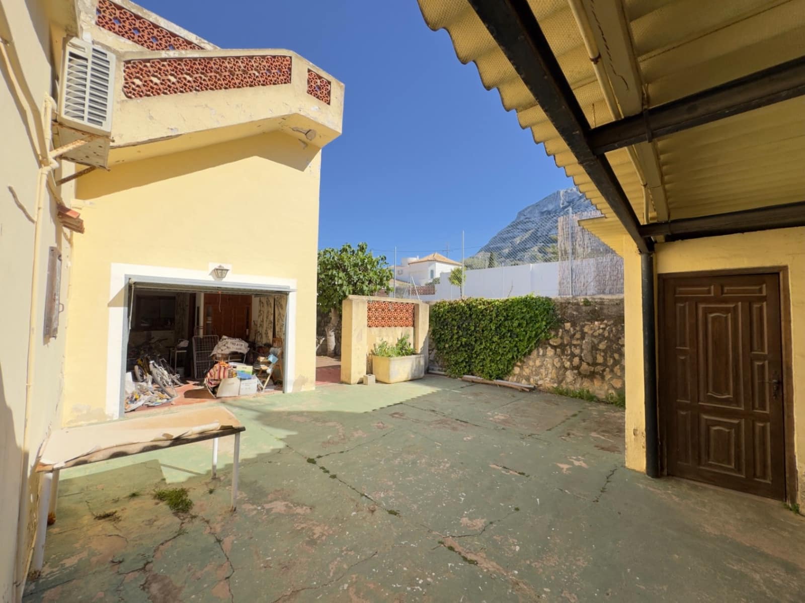 4 makuuhuone Huvila myytävänä paikassa Denia mukana uima-altaan - 550 000 € (Ref: 9925056)