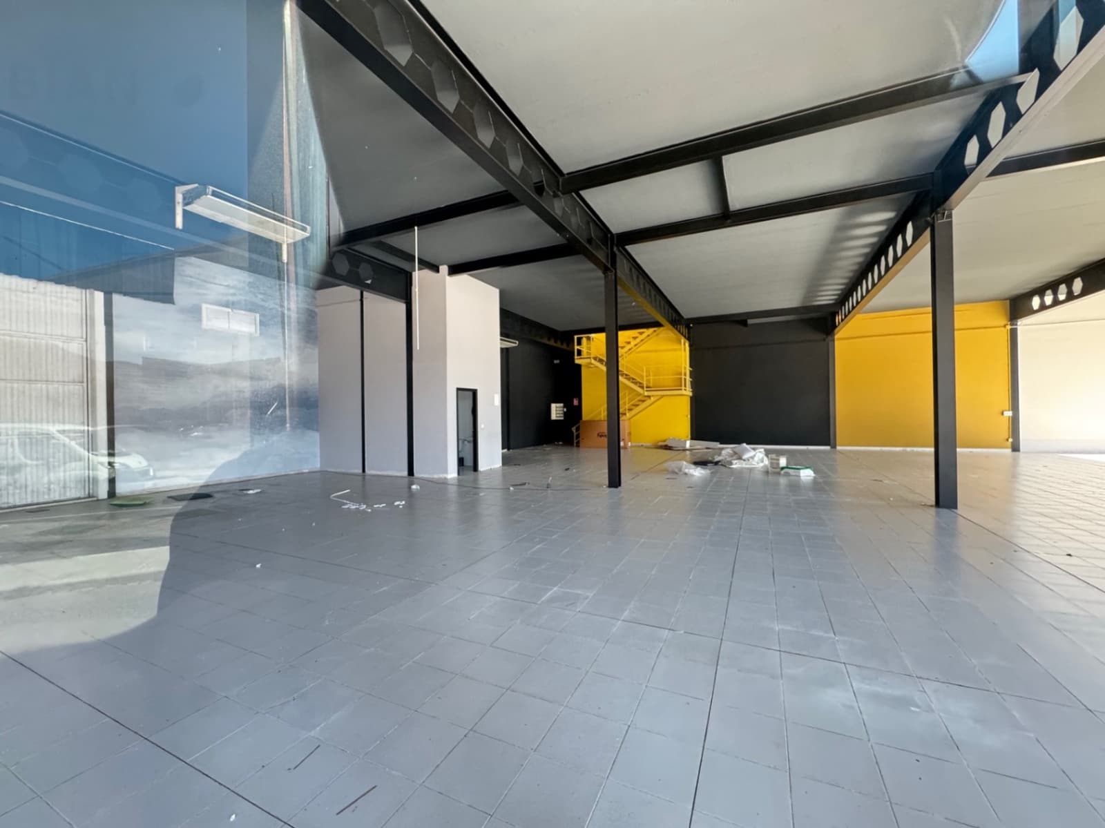 Firma/Unternehmen zu vermieten in Denia - 5.950 € (Ref: 9925057)