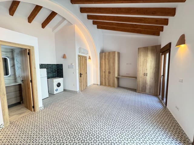 4 chambre Maison de Ville à vendre à Oliva - 480 000 € (Ref: 9925060)