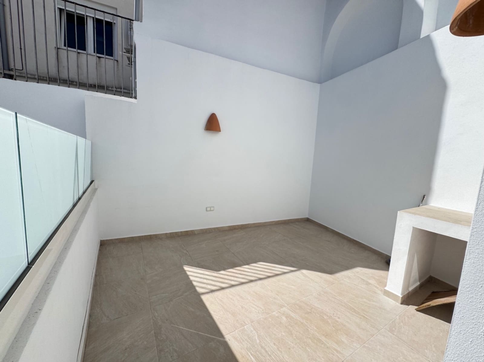 4 bedroom Townhouse for sale in Oliva - € 480,000 (Ref: 9925060)