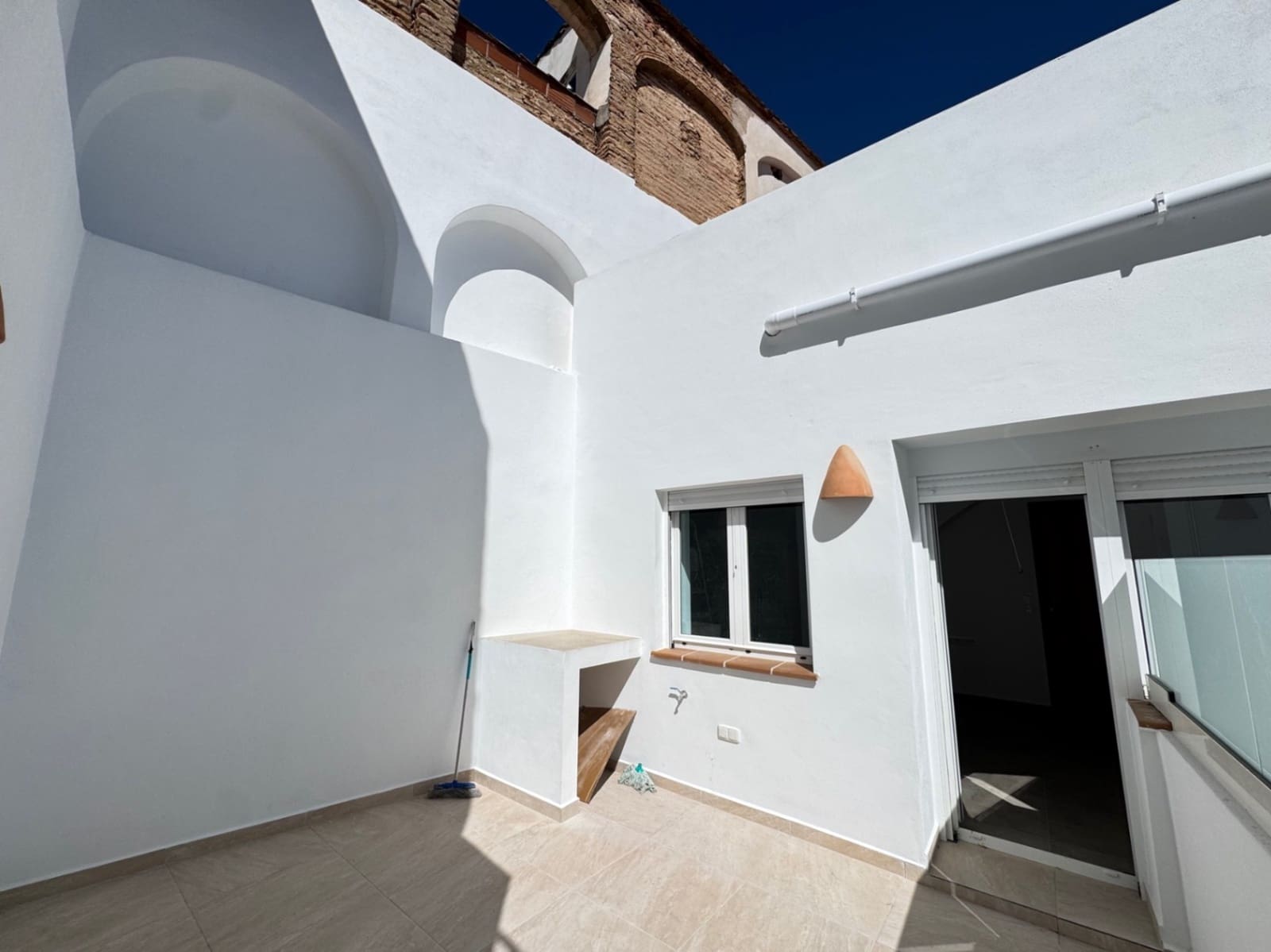 4 bedroom Townhouse for sale in Oliva - € 480,000 (Ref: 9925060)