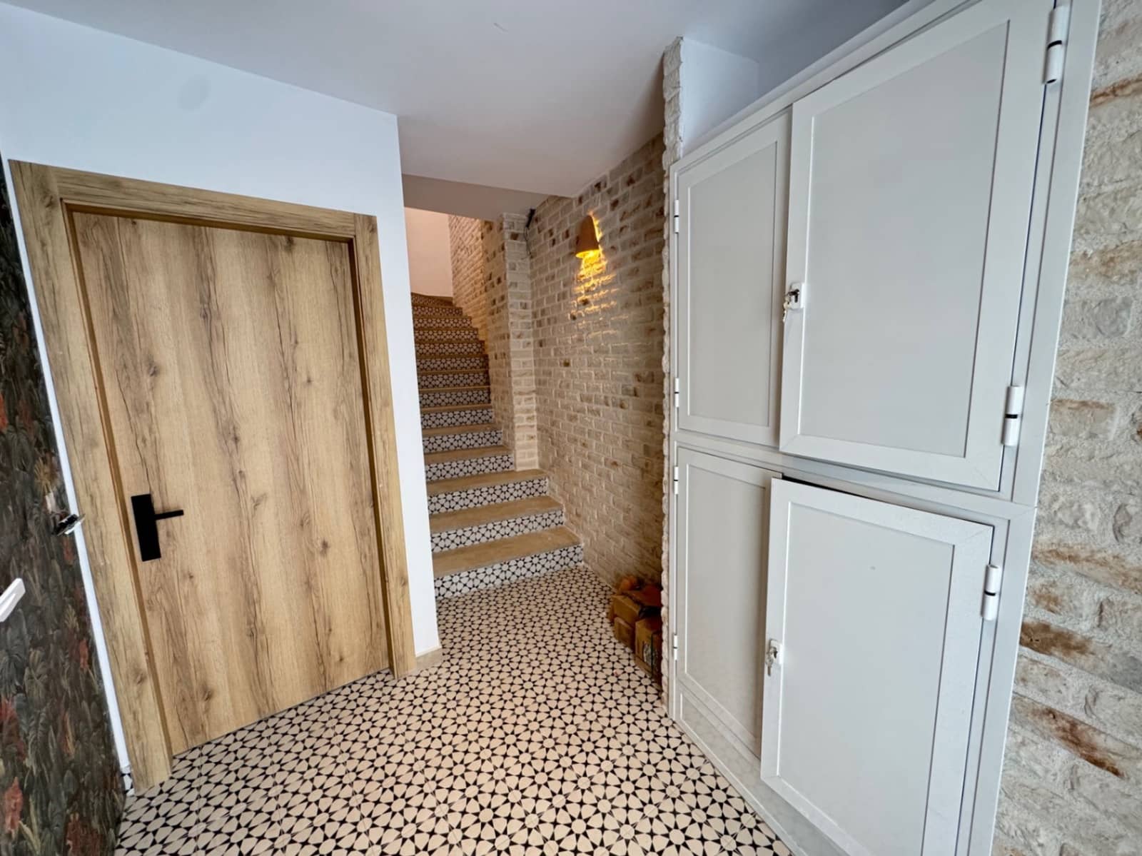 4 bedroom Townhouse for sale in Oliva - € 480,000 (Ref: 9925060)
