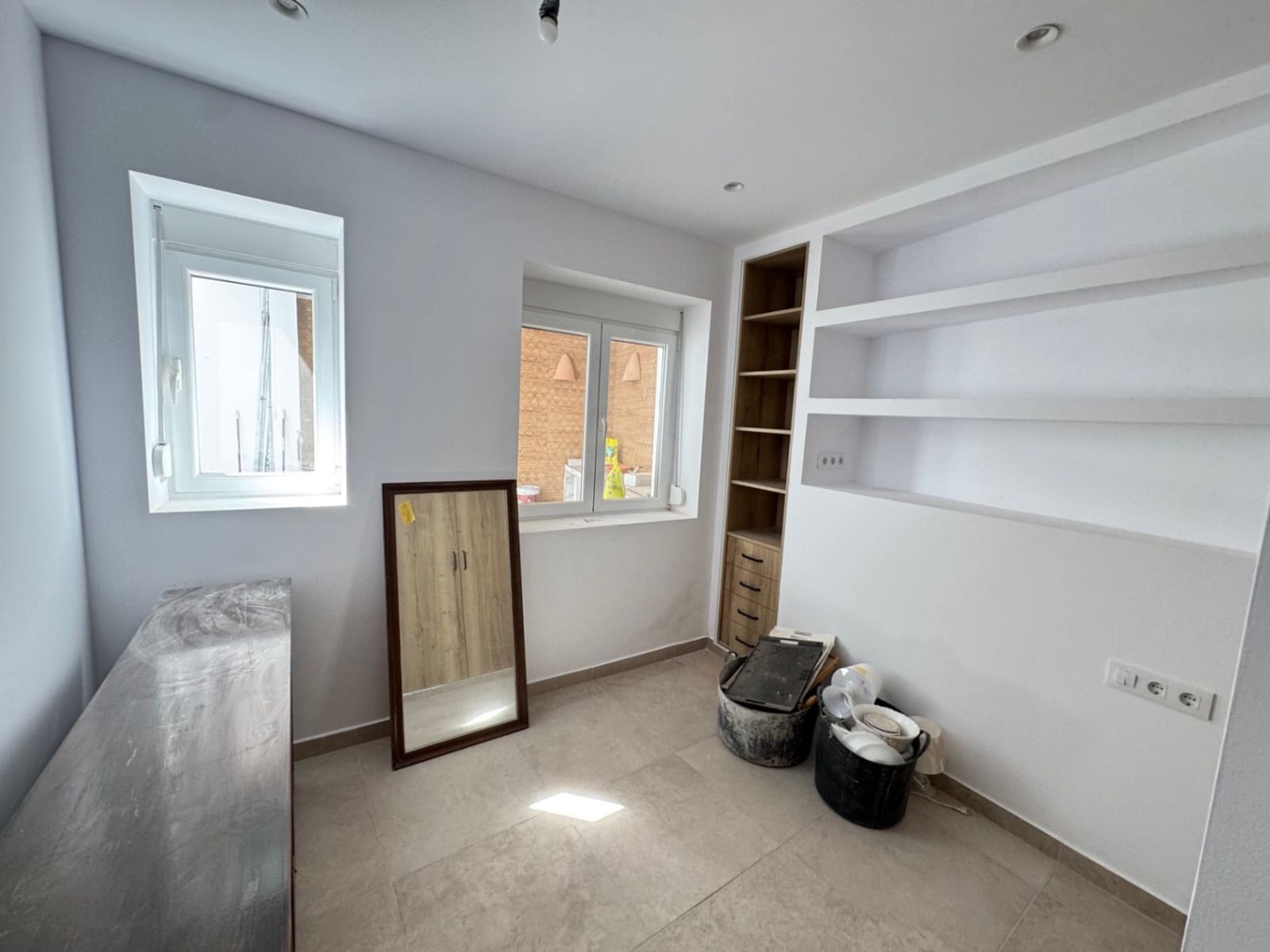 4 bedroom Townhouse for sale in Oliva - € 480,000 (Ref: 9925060)
