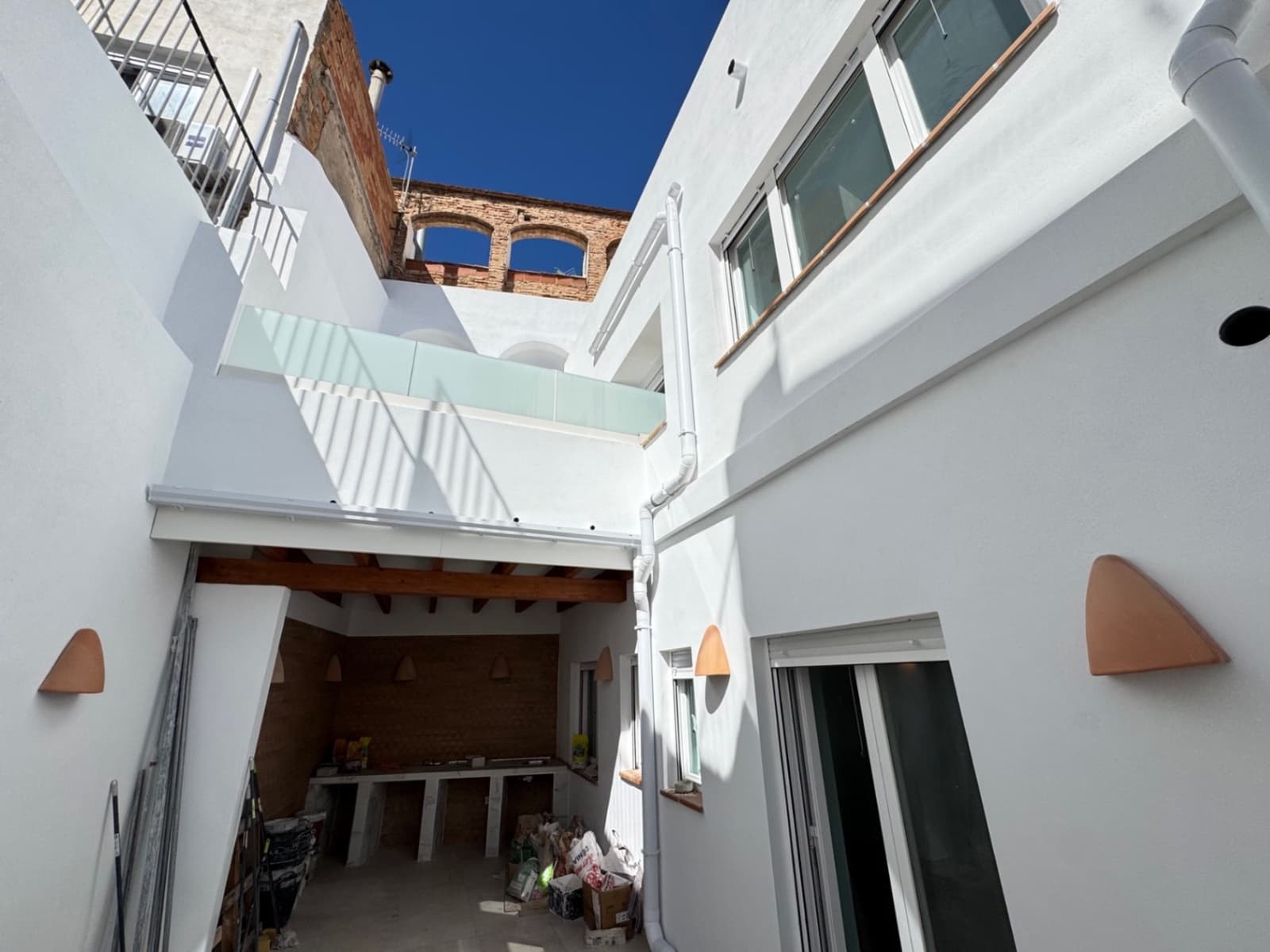 4 bedroom Townhouse for sale in Oliva - € 480,000 (Ref: 9925060)