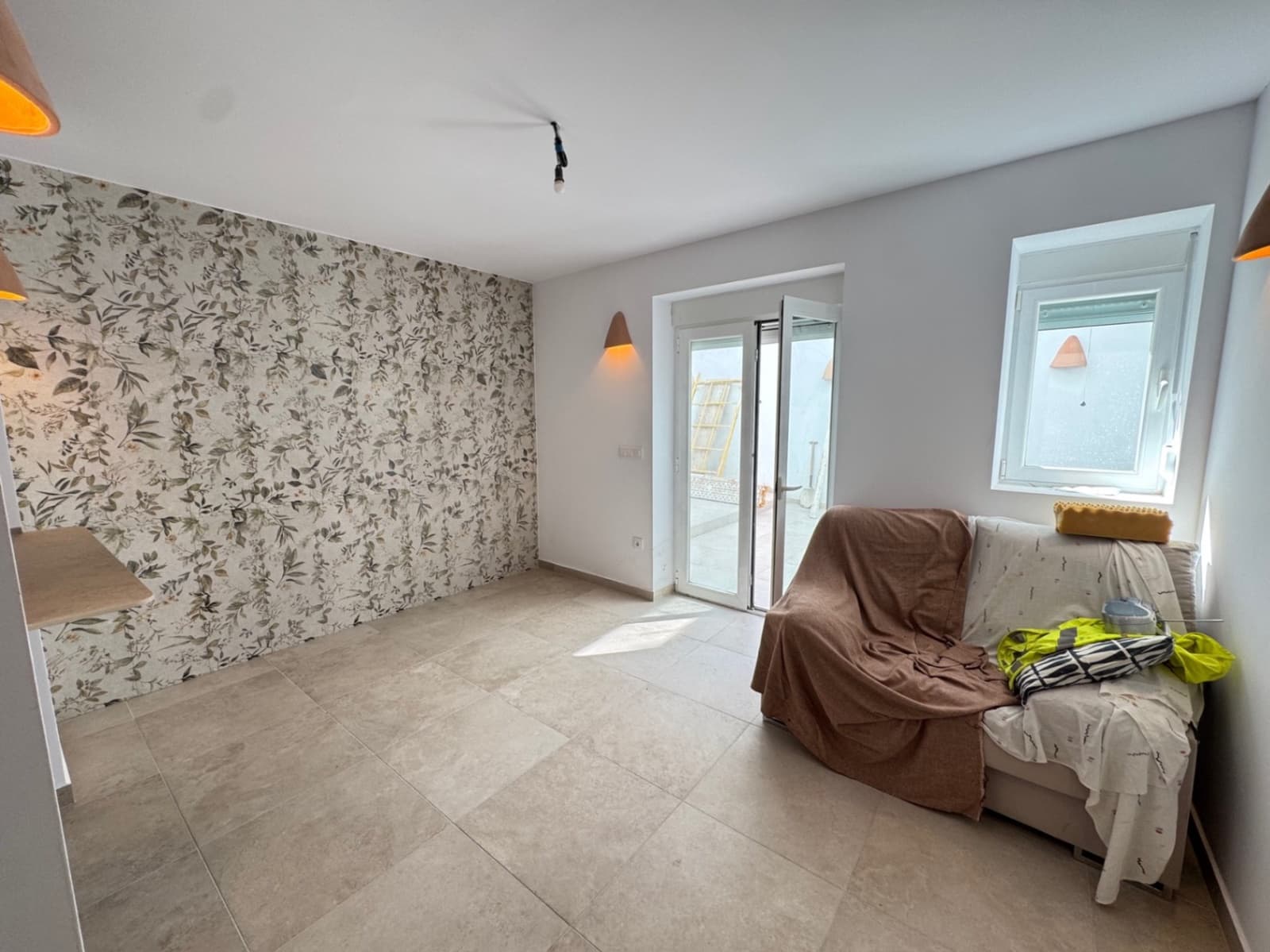 4 bedroom Townhouse for sale in Oliva - € 480,000 (Ref: 9925060)