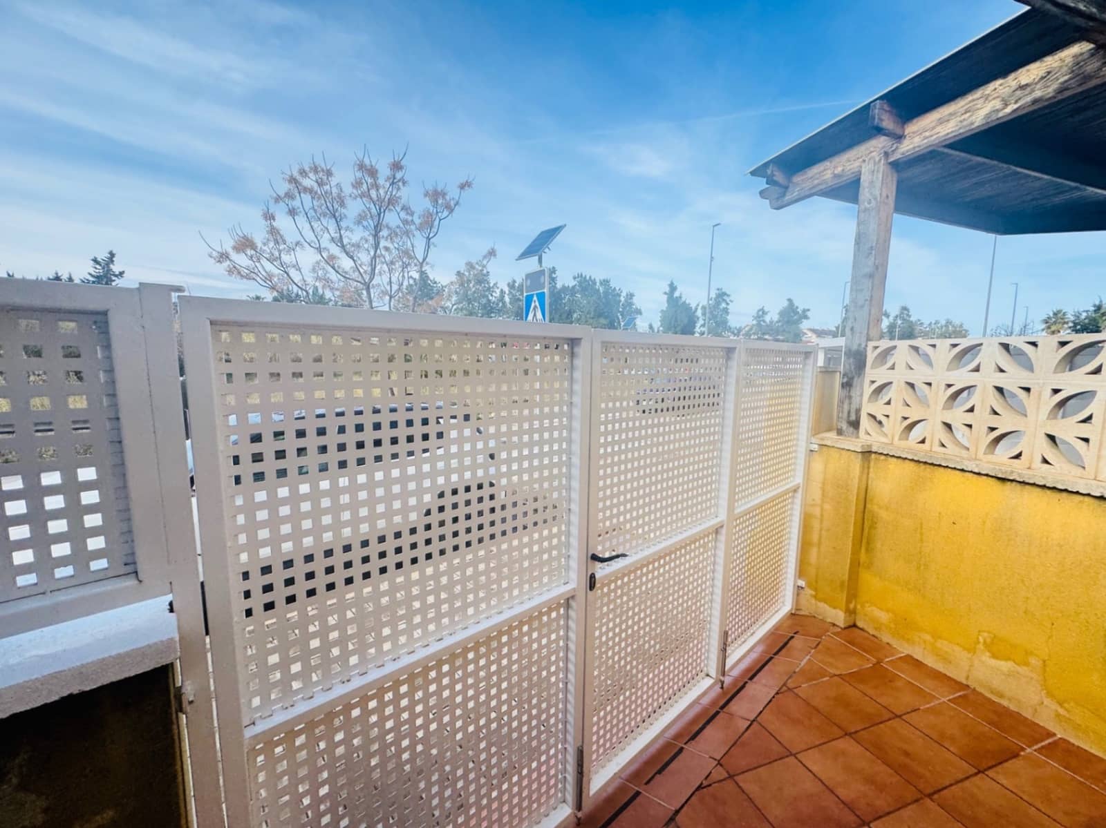 4 makuuhuone Omakotitalo myytävänä paikassa Denia - 279 000 € (Ref: 9925062)