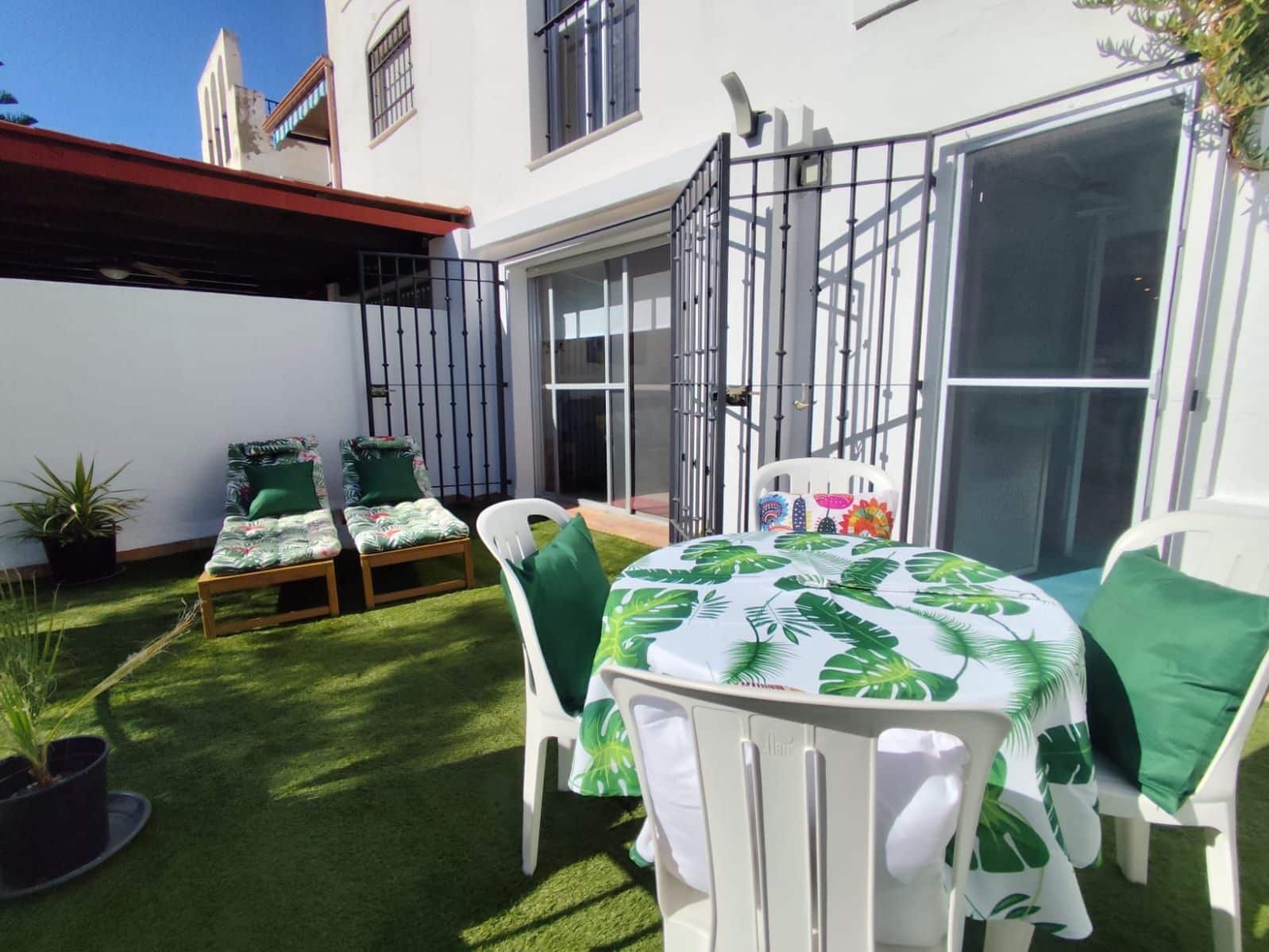 2 slaapkamer Halfvrijstaande villa te koop in Almunecar met zwembad garage - € 299.000 (Ref: 10025058)