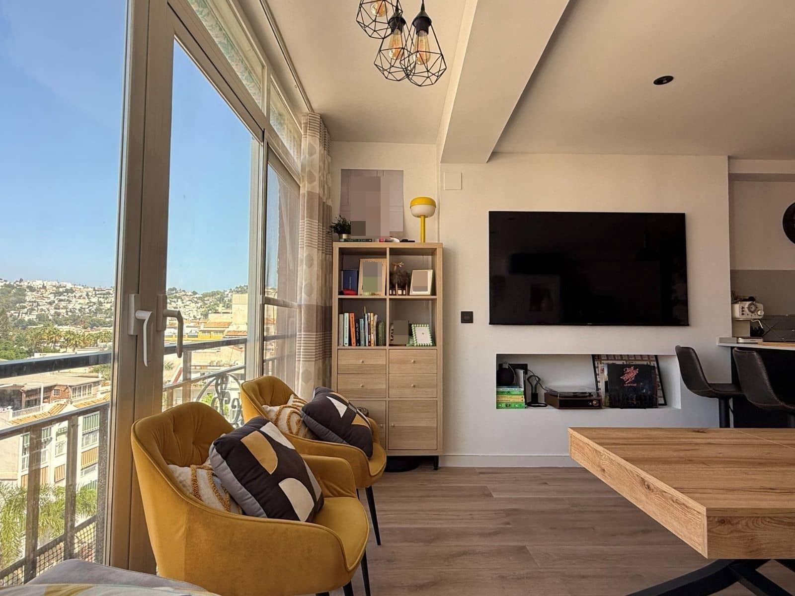 Apartamento de 2 habitaciones en Almuñécar en venta - 279.000 € (Ref: 10025059)