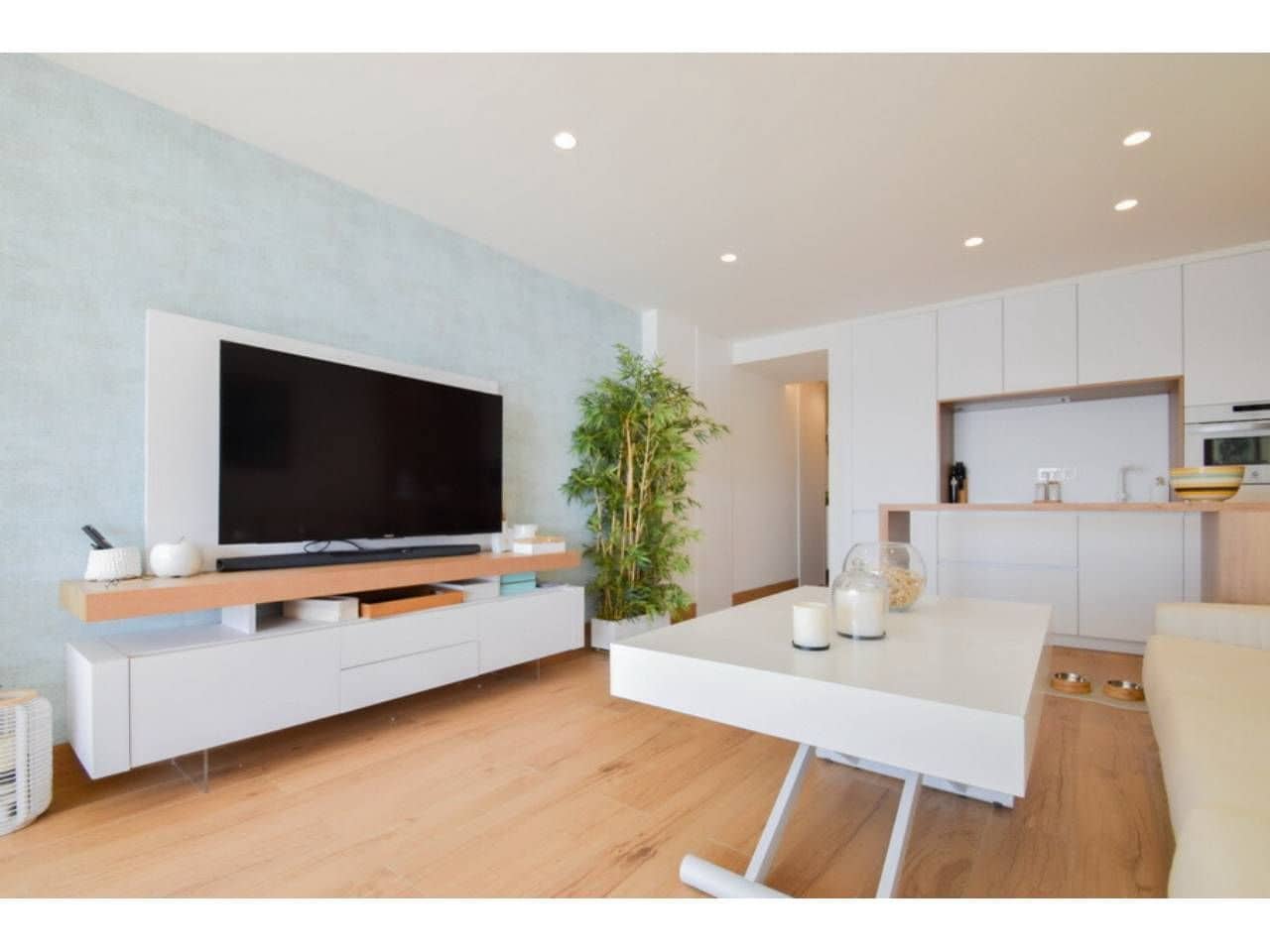 2 Zimmer Apartment zu verkaufen in Almunecar mit Pool - 395.000 € (Ref: 10034844)