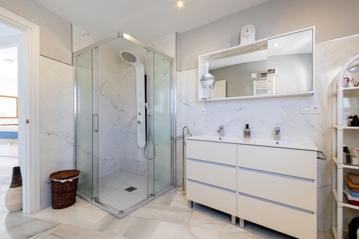 2 sovrum Villa till salu i Almunecar med pool garage - 598 000 € (Ref: 10061185)