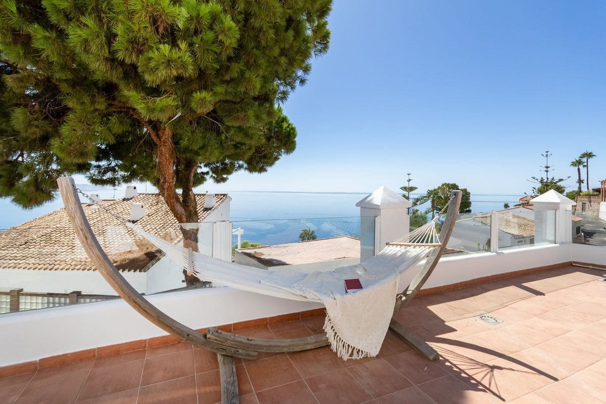 2 sovrum Villa till salu i Almunecar med pool garage - 598 000 € (Ref: 10061185)