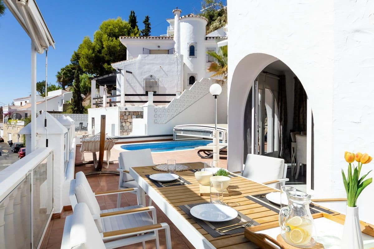 2 sovrum Villa till salu i Almunecar med pool garage - 598 000 € (Ref: 10061185)