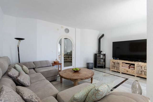 2 sovrum Villa till salu i Almuñécar med pool garage - 598 000 € (Ref: 10061185)