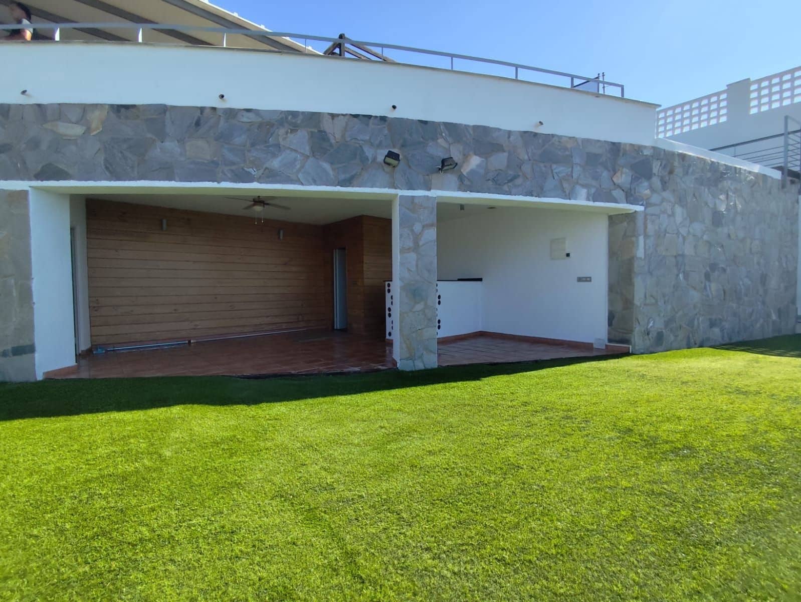 4 soverom Villa til salgs i Almunecar med svømmebasseng garasje - € 875 000 (Ref: 10097485)