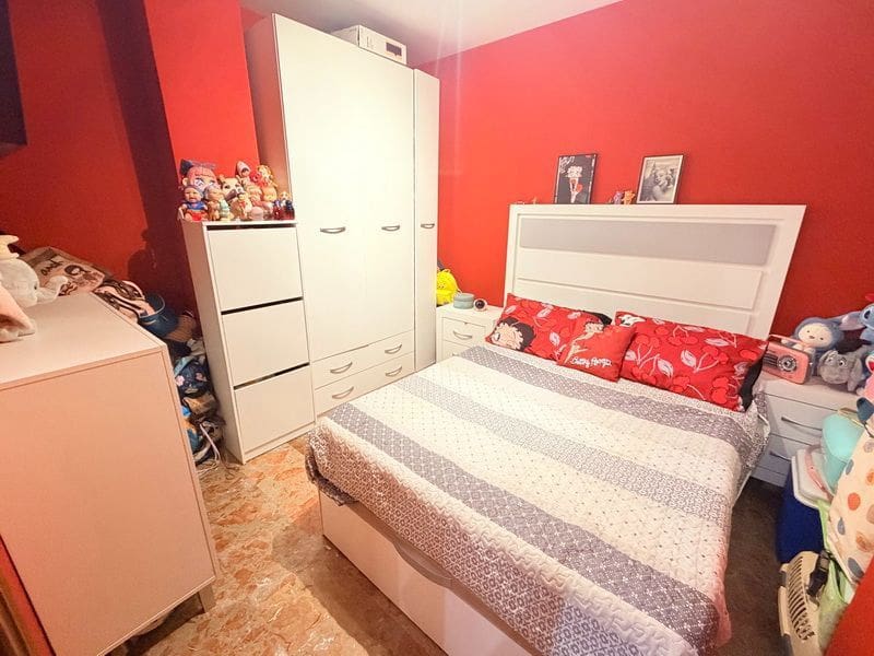3 bedroom Apartment for sale in Almunecar - € 270,000 (Ref: 10166014)