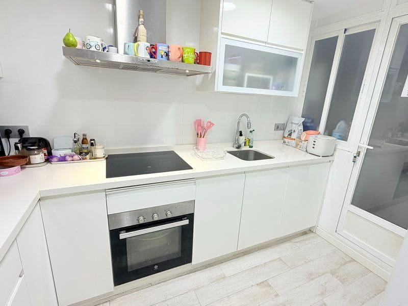 3 bedroom Apartment for sale in Almunecar - € 270,000 (Ref: 10166014)