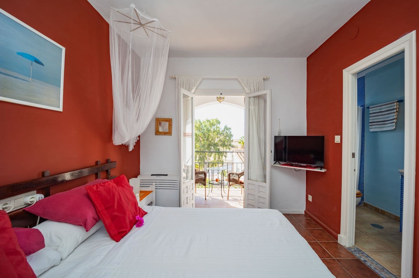 10 soveværelse Erhverv til salg i Cotobro med garage - € 950.000 (Ref: 3701080)