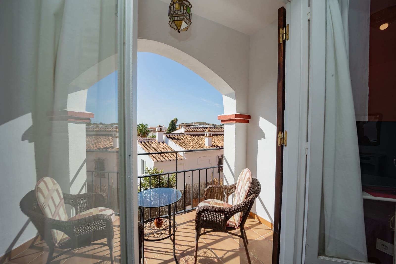 10 soveværelse Erhverv til salg i Cotobro med garage - € 950.000 (Ref: 3701080)