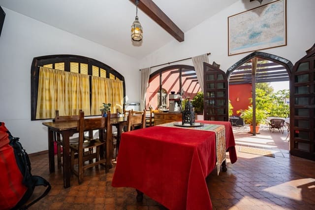 10 sovrum Kommersiell till salu i Cotobro, Almuñécar med garage - 950 000 € (Ref: 3701080)