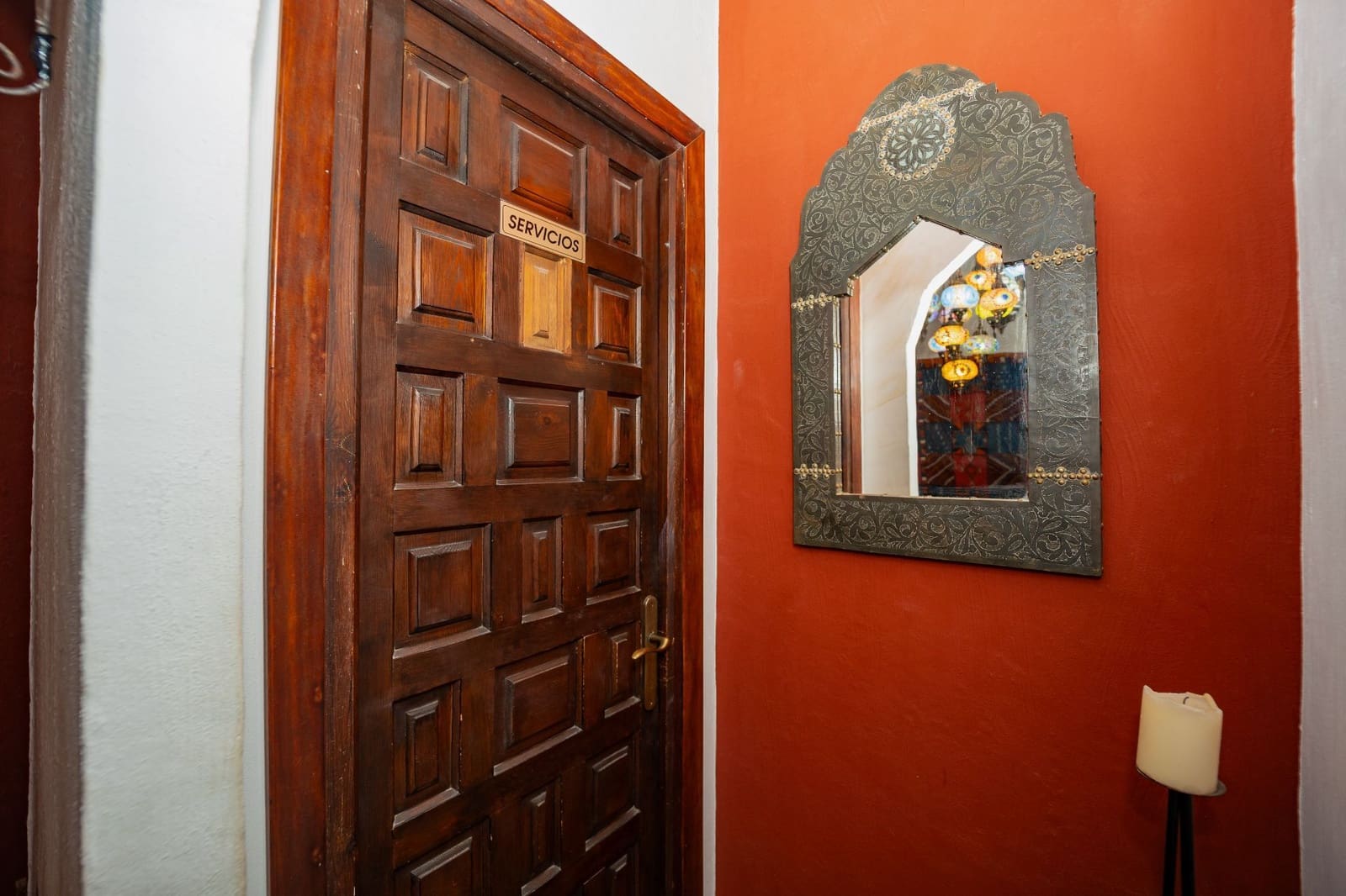 10 soveværelse Erhverv til salg i Cotobro med garage - € 950.000 (Ref: 3701080)