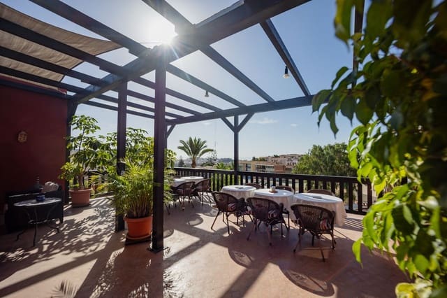 10 sovrum Kommersiell till salu i Cotobro, Almuñécar med garage - 950 000 € (Ref: 3701080)