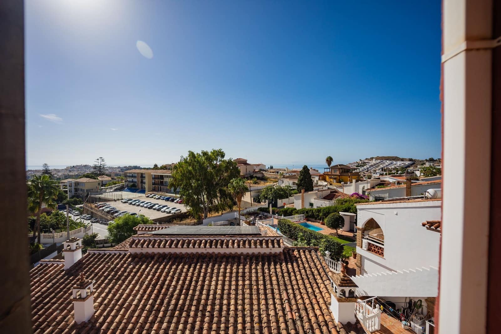 10 soveværelse Erhverv til salg i Cotobro med garage - € 950.000 (Ref: 3701080)