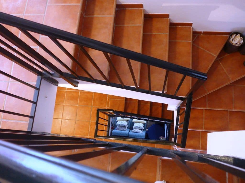 4 soveværelse Semi-Rækkehus til salg i Gualchos med garage - € 195.000 (Ref: 4100997)