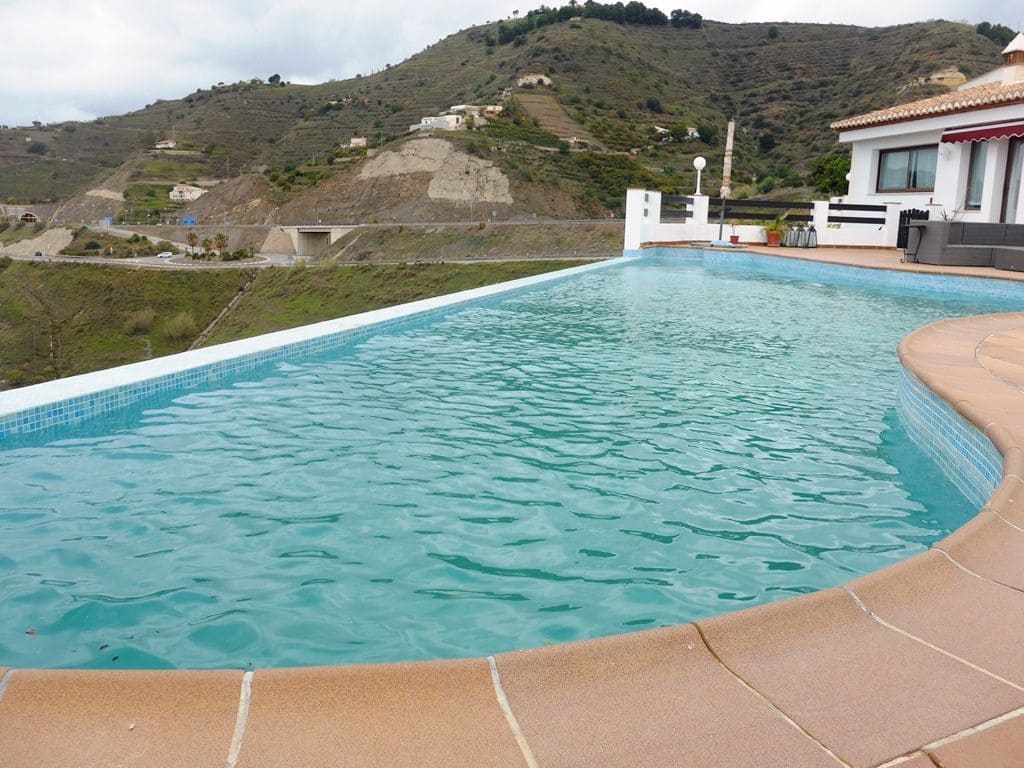 3 soverom Finca/Herregård til salgs i Almunecar med svømmebasseng garasje - € 743 000 (Ref: 6837841)