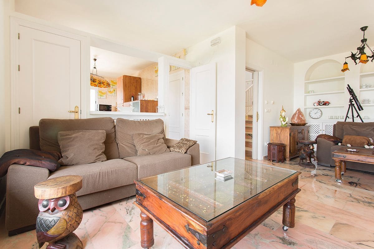 3 slaapkamer Villa te koop in Almunecar met zwembad garage - € 560.000 (Ref: 7593560)