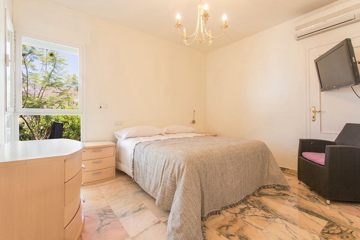 3 slaapkamer Villa te koop in Almunecar met zwembad garage - € 560.000 (Ref: 7593560)