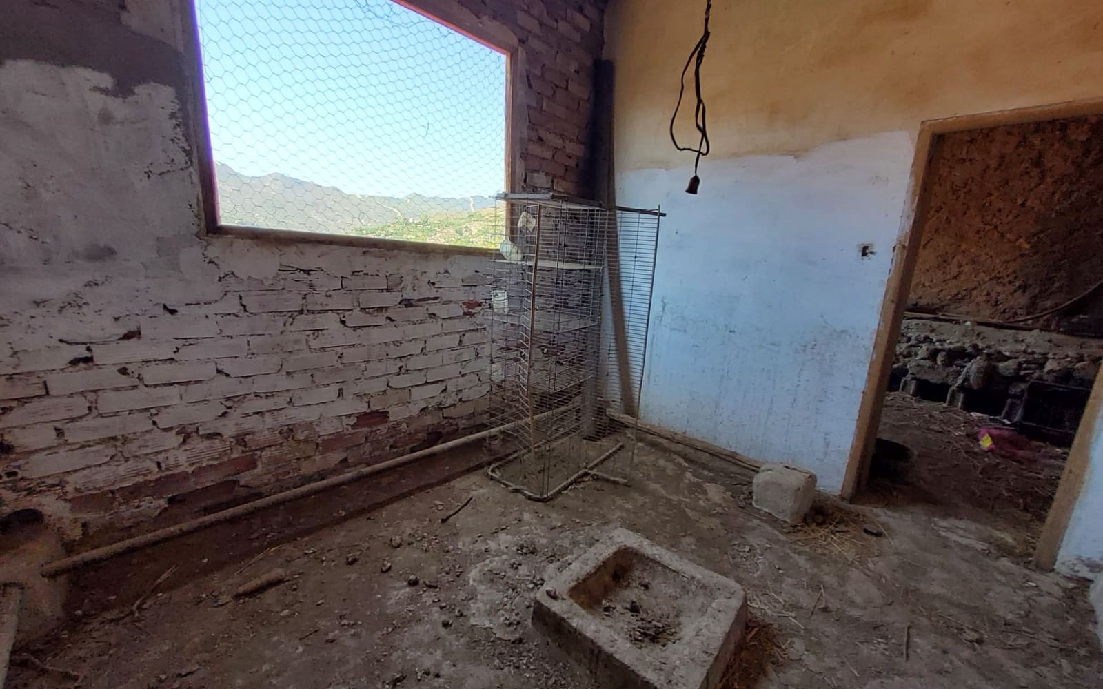 14 soveværelse Erhverv til salg i Otivar - € 320.000 (Ref: 7857977)