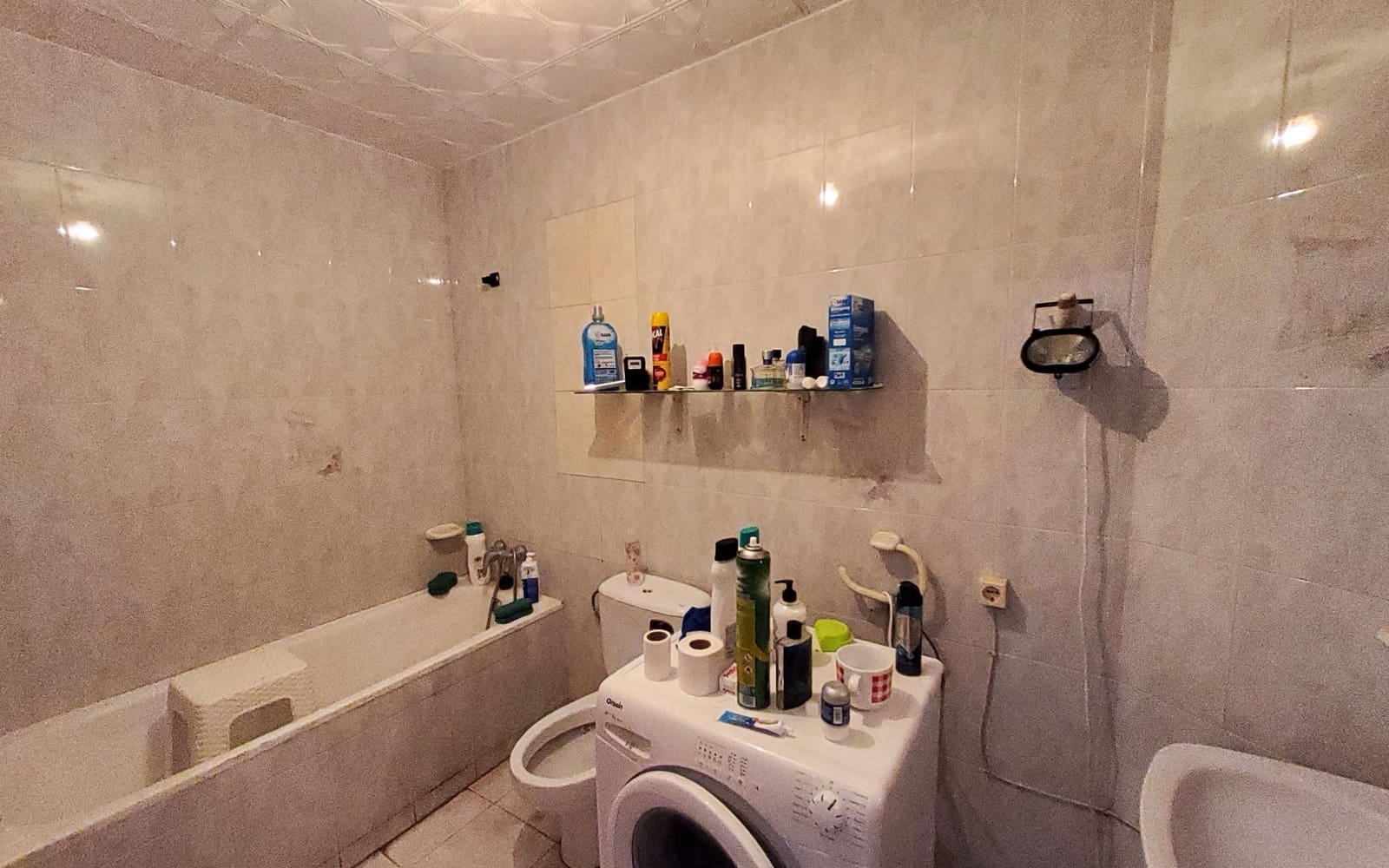 14 soveværelse Erhverv til salg i Otivar - € 320.000 (Ref: 7857977)