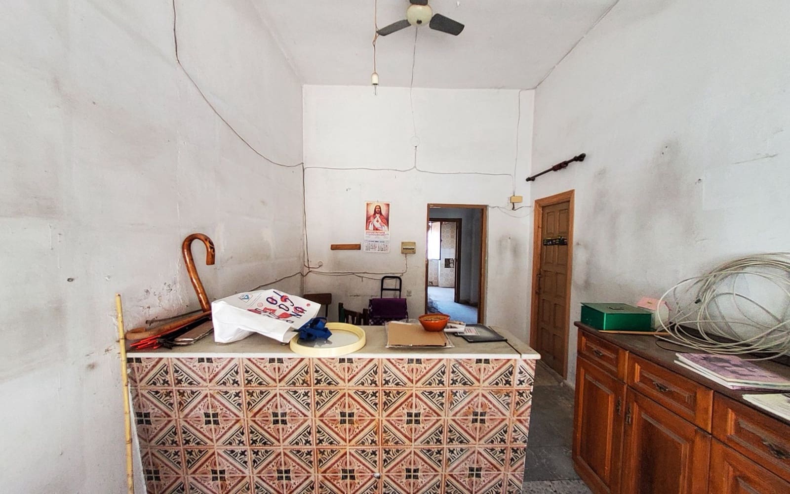 14 soveværelse Erhverv til salg i Otivar - € 320.000 (Ref: 7857977)