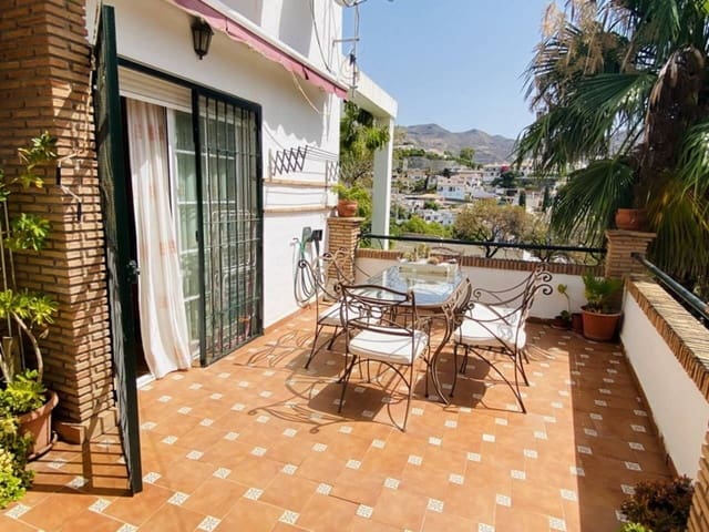 3 soveværelse Villa til salg i Almuñécar med swimmingpool garage - € 680.000 (Ref: 7883918)