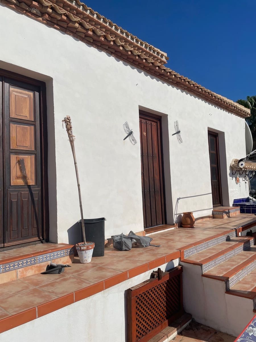 7 soverom Villa til salgs i Almunecar med svømmebasseng garasje - € 590 000 (Ref: 8597000)