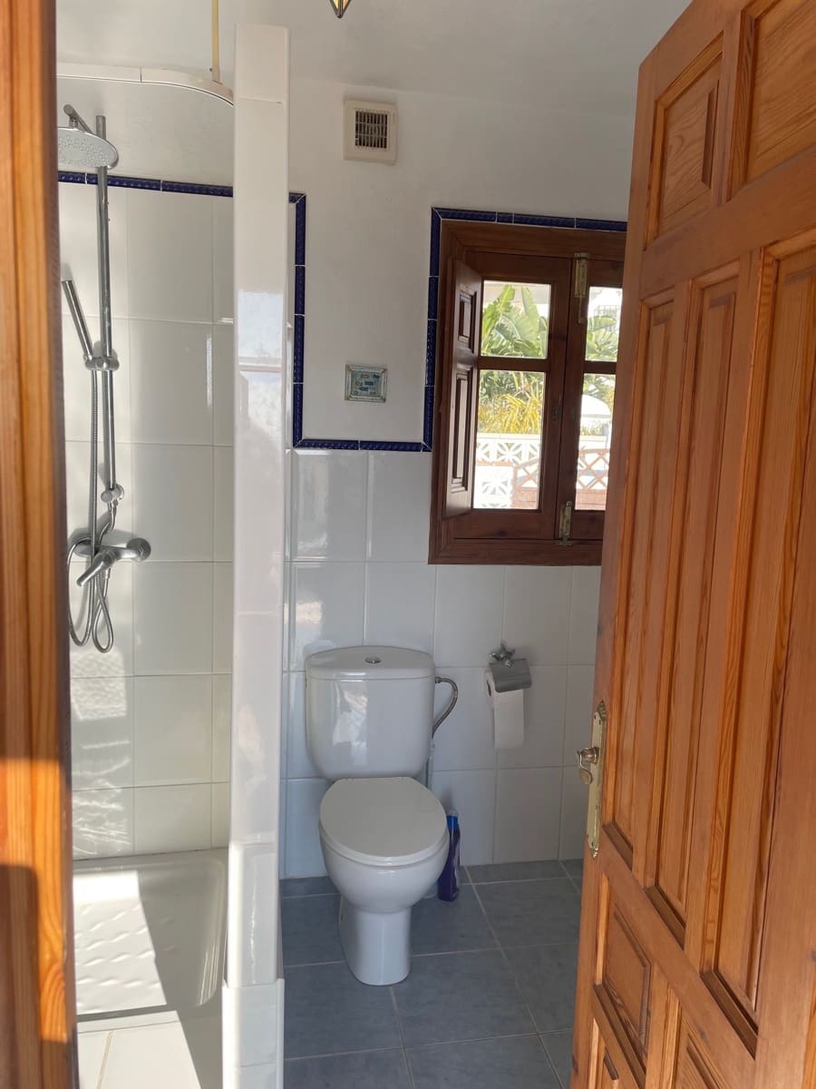 7 soverom Villa til salgs i Almunecar med svømmebasseng garasje - € 590 000 (Ref: 8597000)