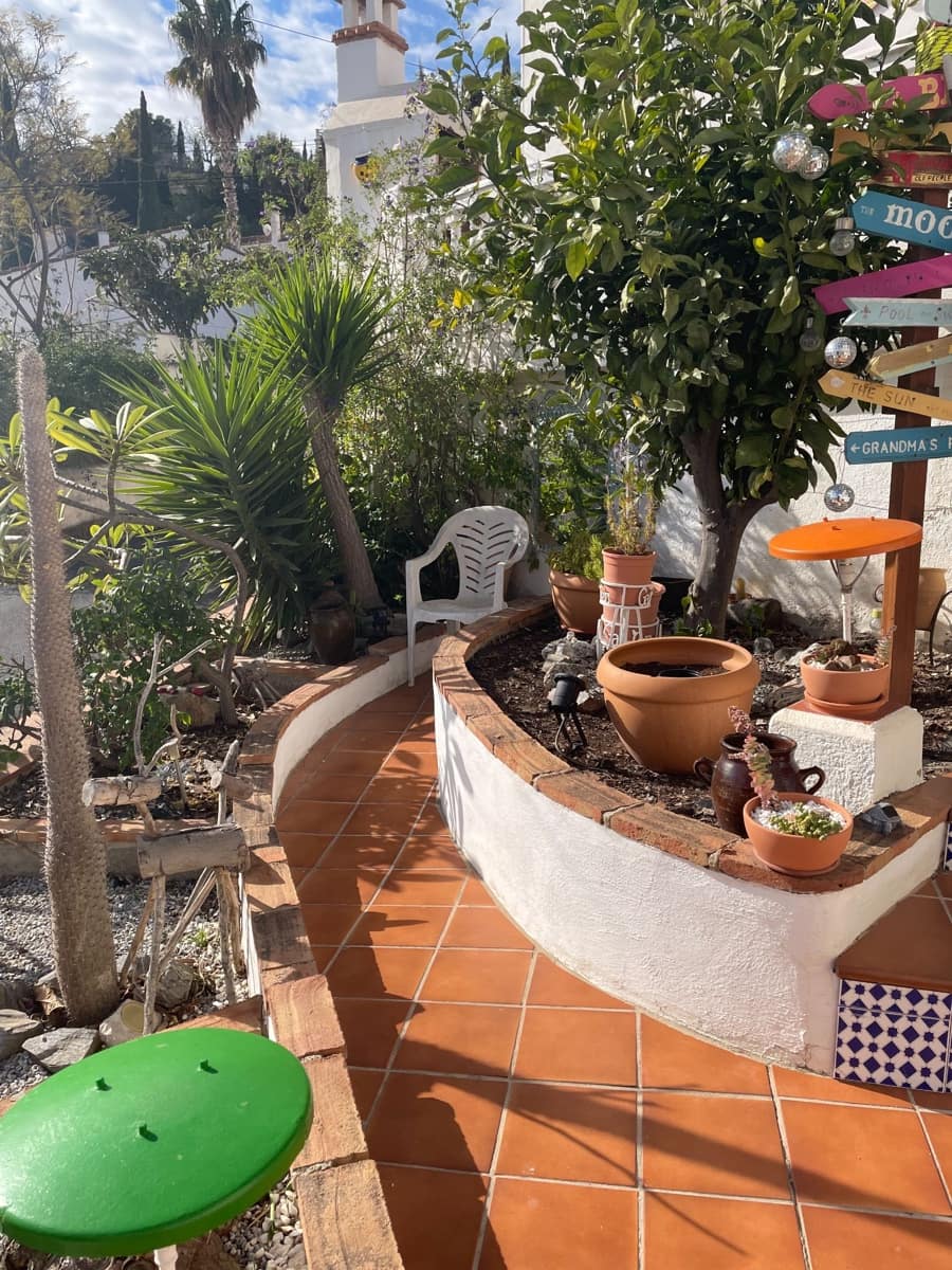 7 soverom Villa til salgs i Almunecar med svømmebasseng garasje - € 590 000 (Ref: 8597000)