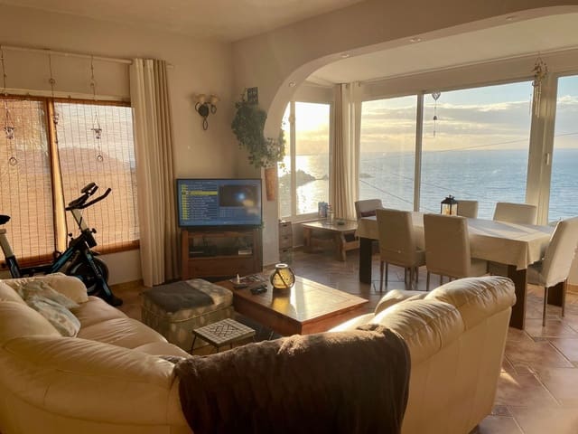 7 soverom Villa til salgs i Almuñécar med svømmebasseng garasje - € 590 000 (Ref: 8597000)