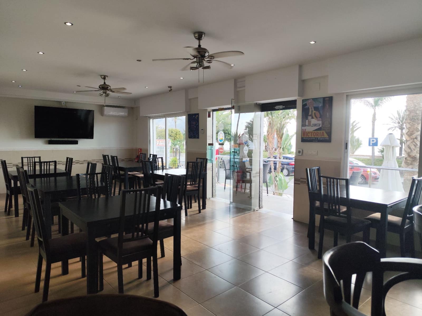 Erhverv til salg i Almunecar - € 250.000 (Ref: 8851279)