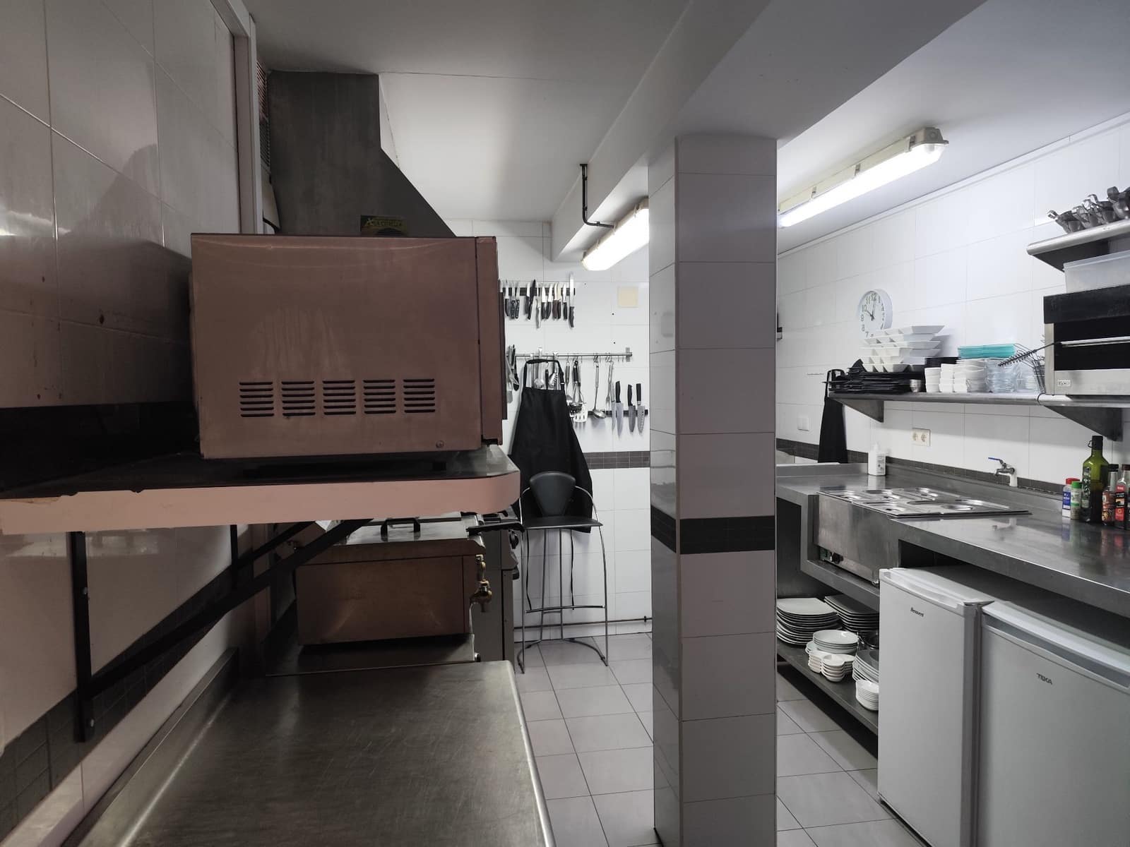 Erhverv til salg i Almunecar - € 250.000 (Ref: 8851279)