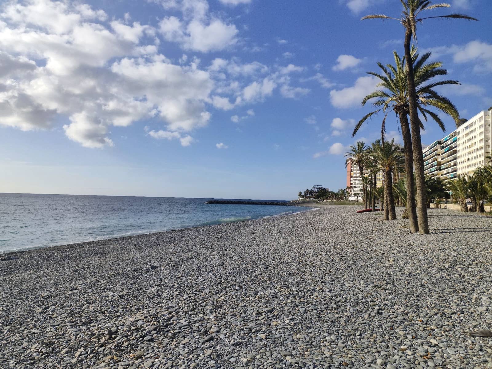 Erhverv til salg i Almunecar - € 250.000 (Ref: 8851279)