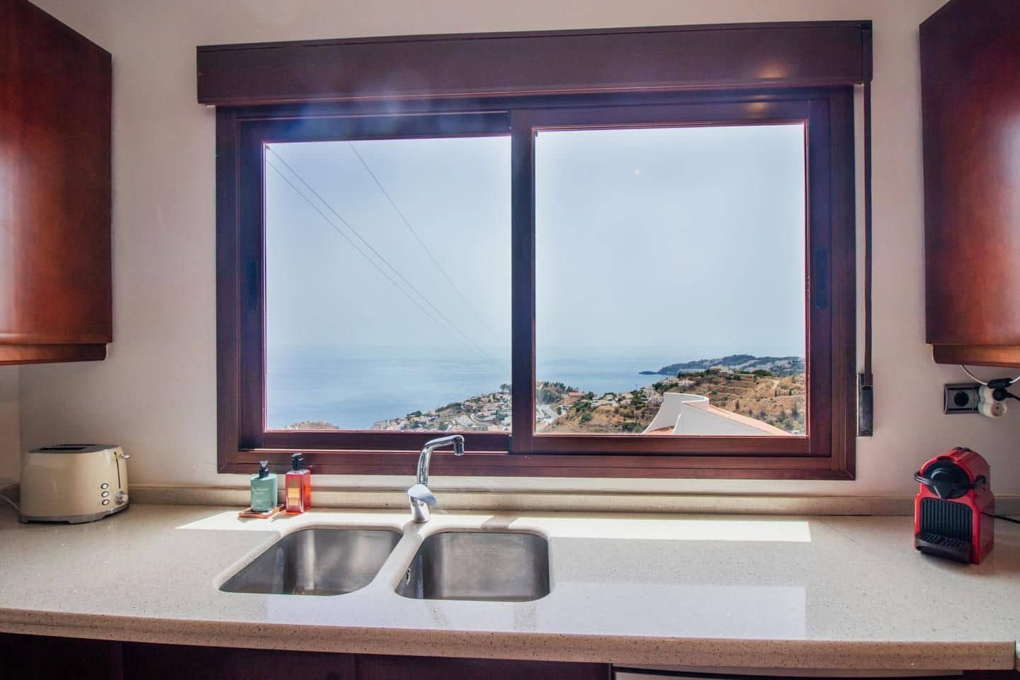 5 soverom Villa til salgs i Almunecar med svømmebasseng garasje - € 945 000 (Ref: 8864561)