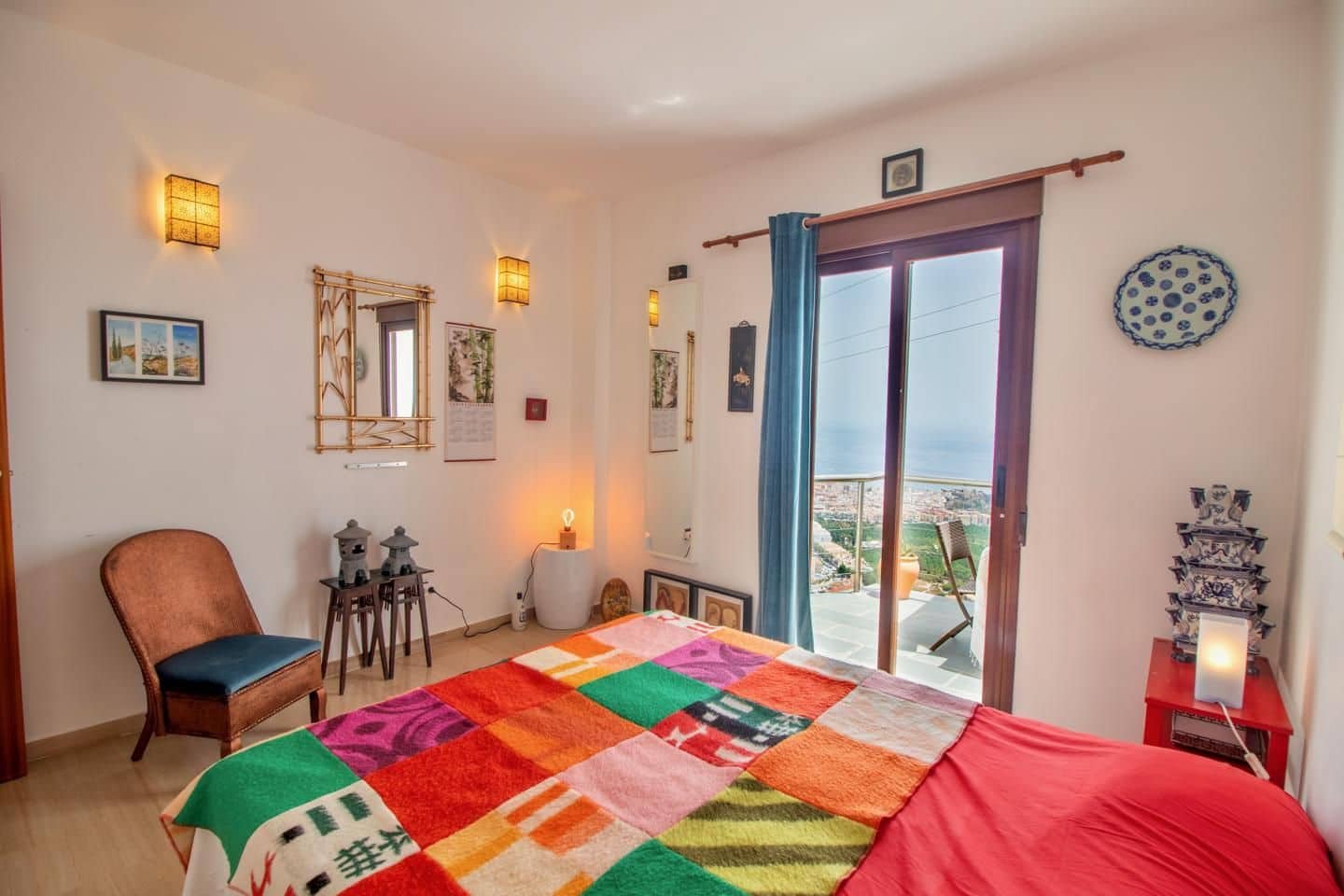 5 soverom Villa til salgs i Almunecar med svømmebasseng garasje - € 945 000 (Ref: 8864561)