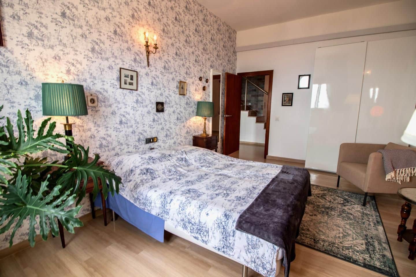 5 soverom Villa til salgs i Almunecar med svømmebasseng garasje - € 945 000 (Ref: 8864561)