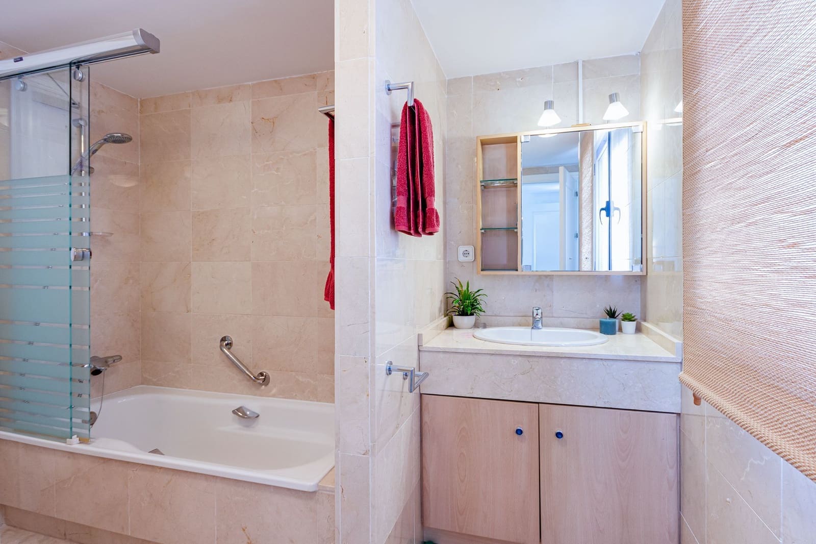 4 soveværelse Penthouse til salg i Almunecar med swimmingpool garage - € 455.000 (Ref: 8869297)